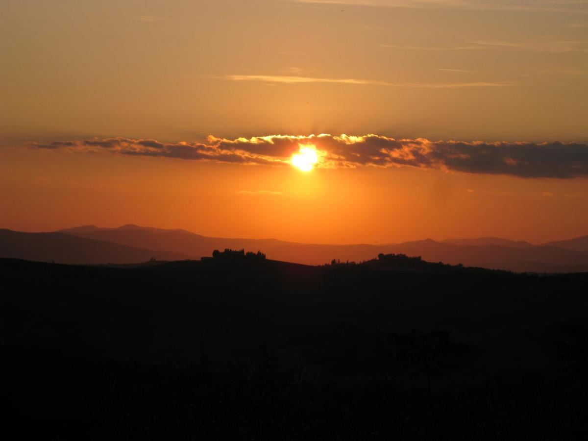 ピエンツァ Fattoria Monastero Sant'Anna In Camprenaヴィラ エクステリア 写真