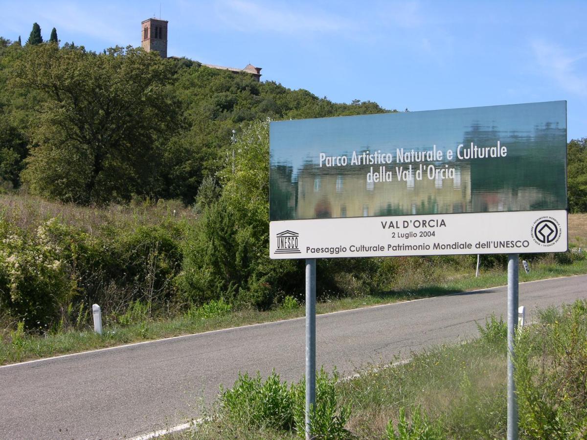 ピエンツァ Fattoria Monastero Sant'Anna In Camprenaヴィラ エクステリア 写真