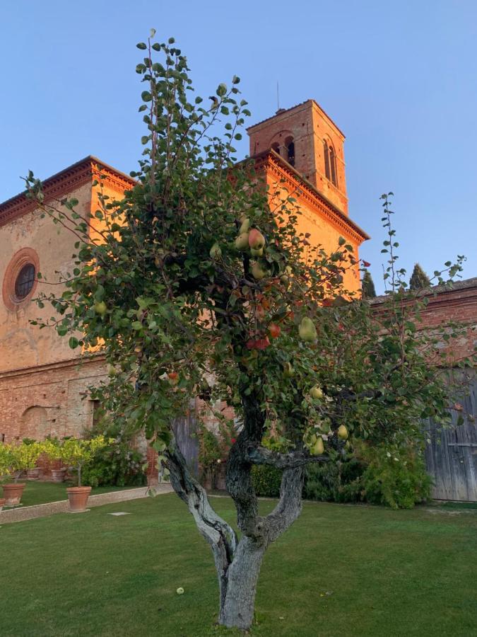 ピエンツァ Fattoria Monastero Sant'Anna In Camprenaヴィラ エクステリア 写真